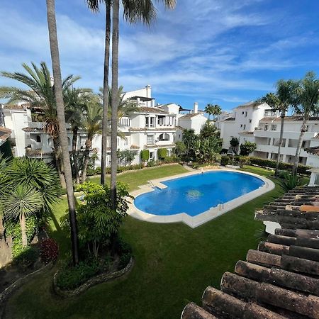 Apartamentos Naranjos Del Sol Marbella Eksteriør bilde