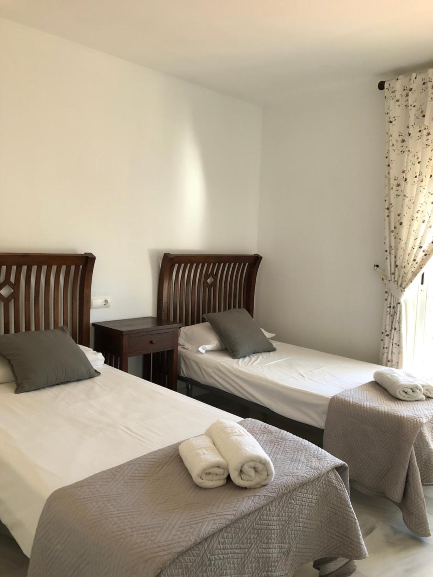 Apartamentos Naranjos Del Sol Marbella Eksteriør bilde