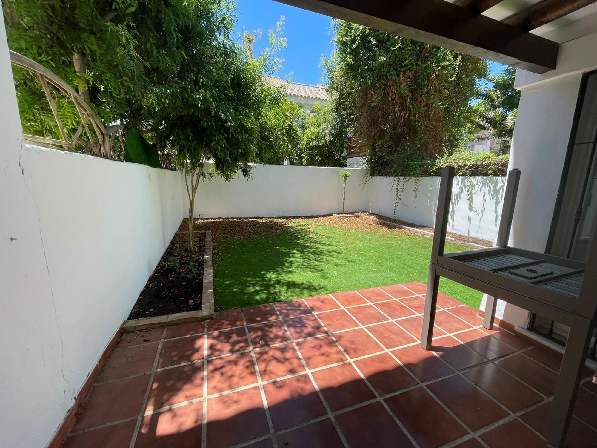 Apartamentos Naranjos Del Sol Marbella Eksteriør bilde